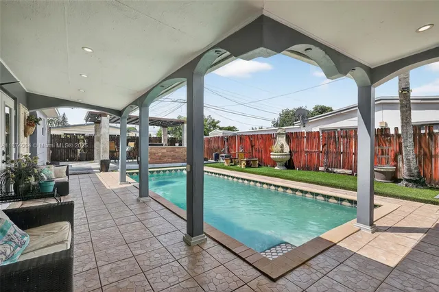 $599,000 | 7120 Wilson Street, Hollywood, FL 33024