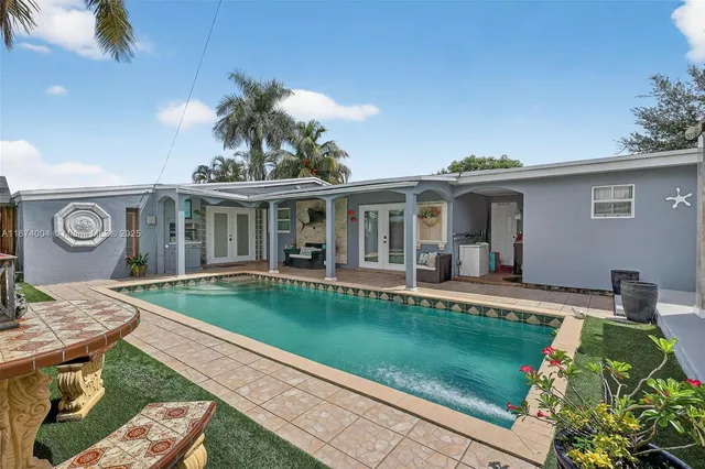 $599,000 | 7120 Wilson Street, Hollywood, FL 33024