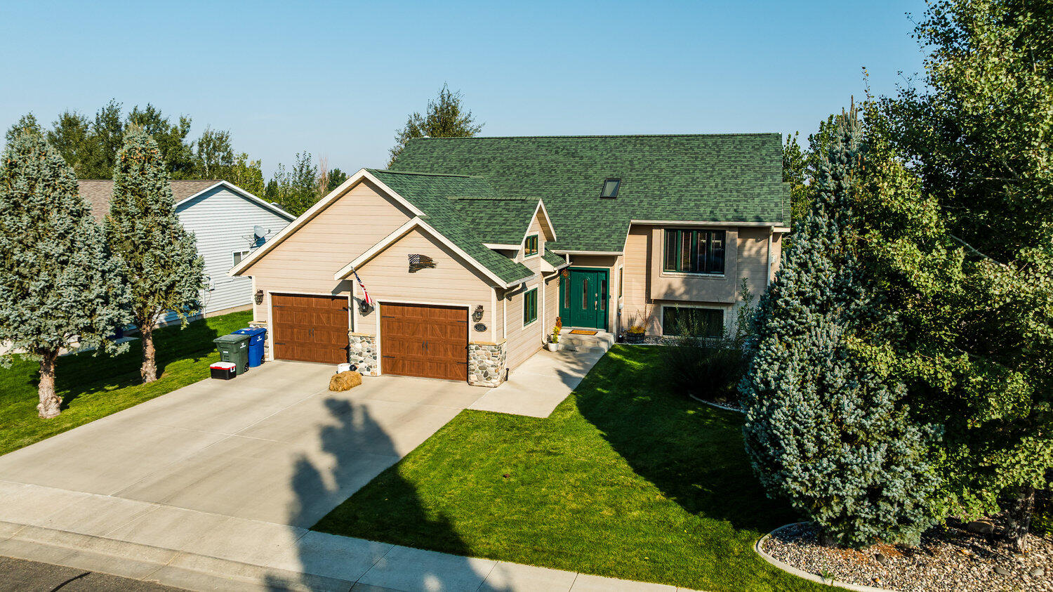 1998 Stadium Drive Sheridan, WY 82801 - Photo 1 of 43 Aerial