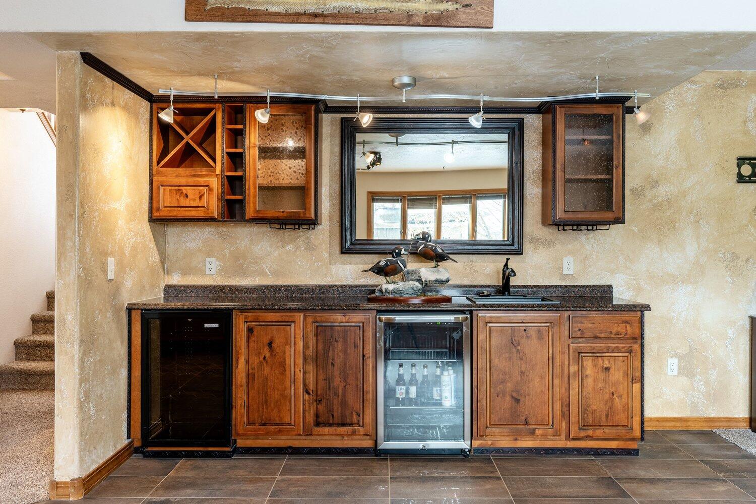 1998 Stadium Drive Sheridan, WY 82801 - Photo 17 of 43 064_dsc_9701-hdr_46