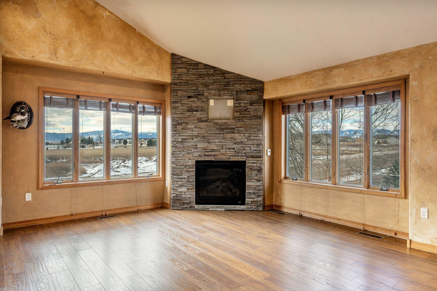 1998 Stadium Drive Sheridan, WY 82801 - Photo 5 of 43 072_dsc_9631-hdr-edit_349