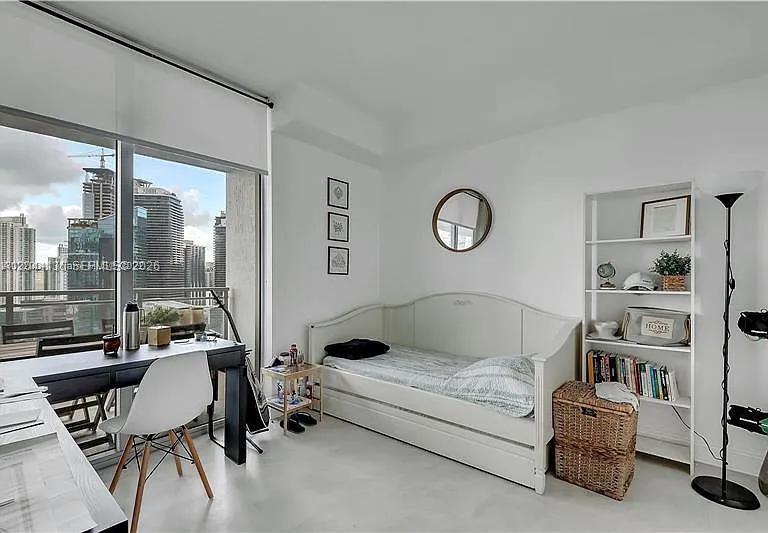 90 Southwest 3rd Street, Unit 3211 Miami, FL 33130 - Photo 20 of 27