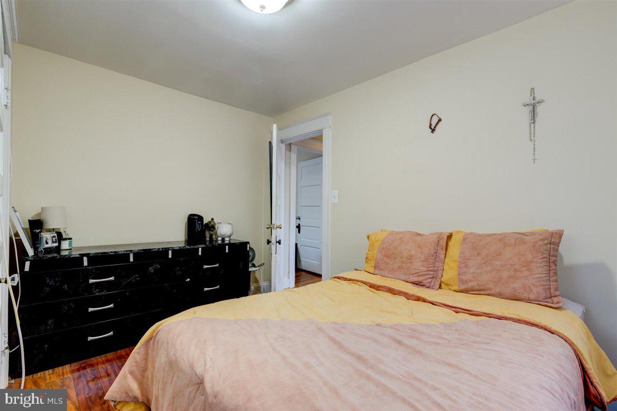 904 Rittenhouse Street Northwest Washington, DC 20011 - Photo 14 of 31