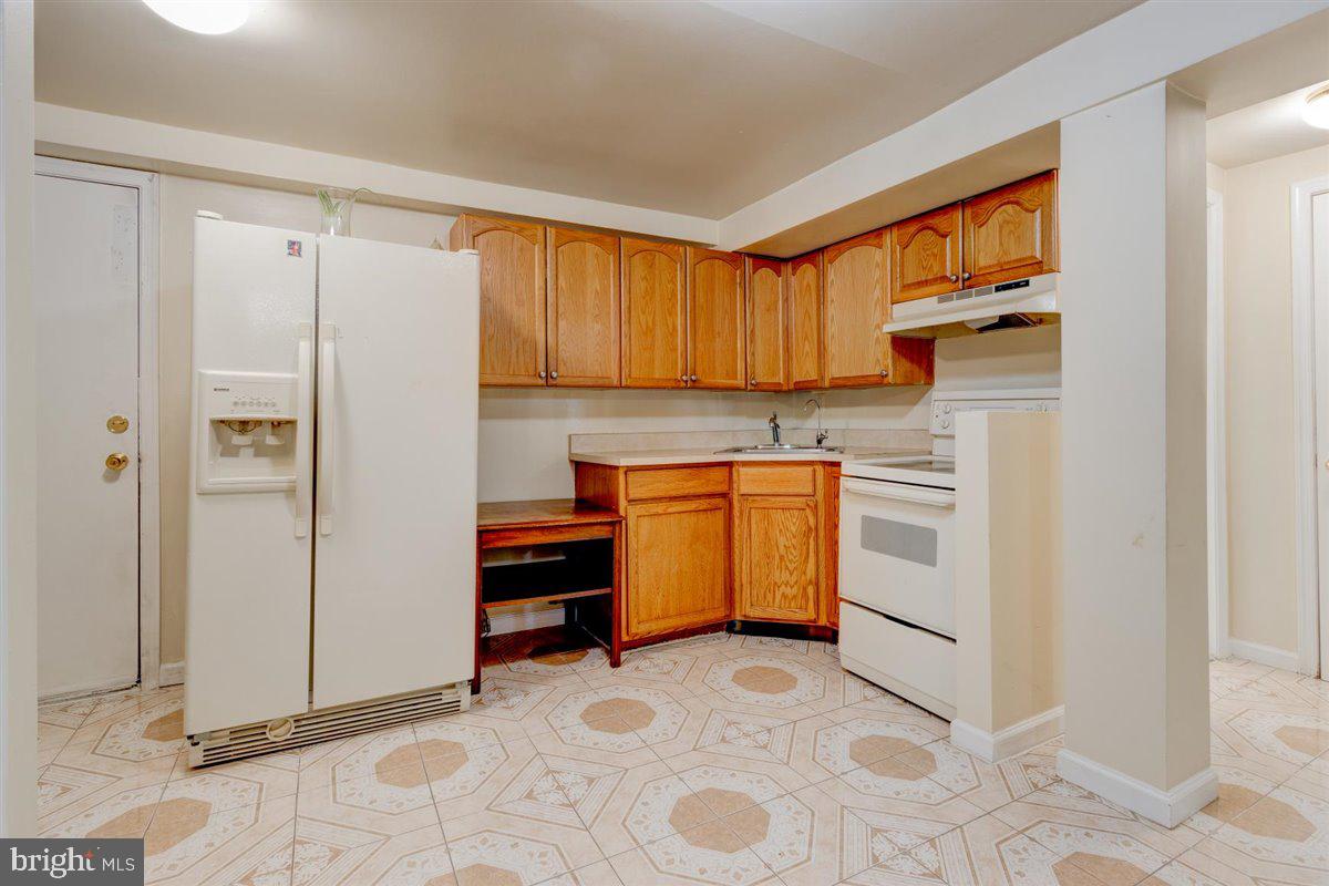 904 Rittenhouse Street Northwest Washington, DC 20011 - Photo 25 of 31