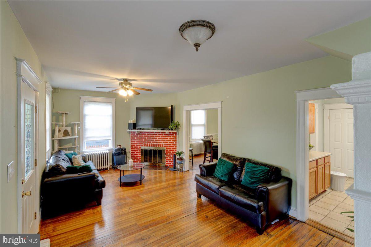 904 Rittenhouse Street Northwest Washington, DC 20011 - Photo 7 of 31