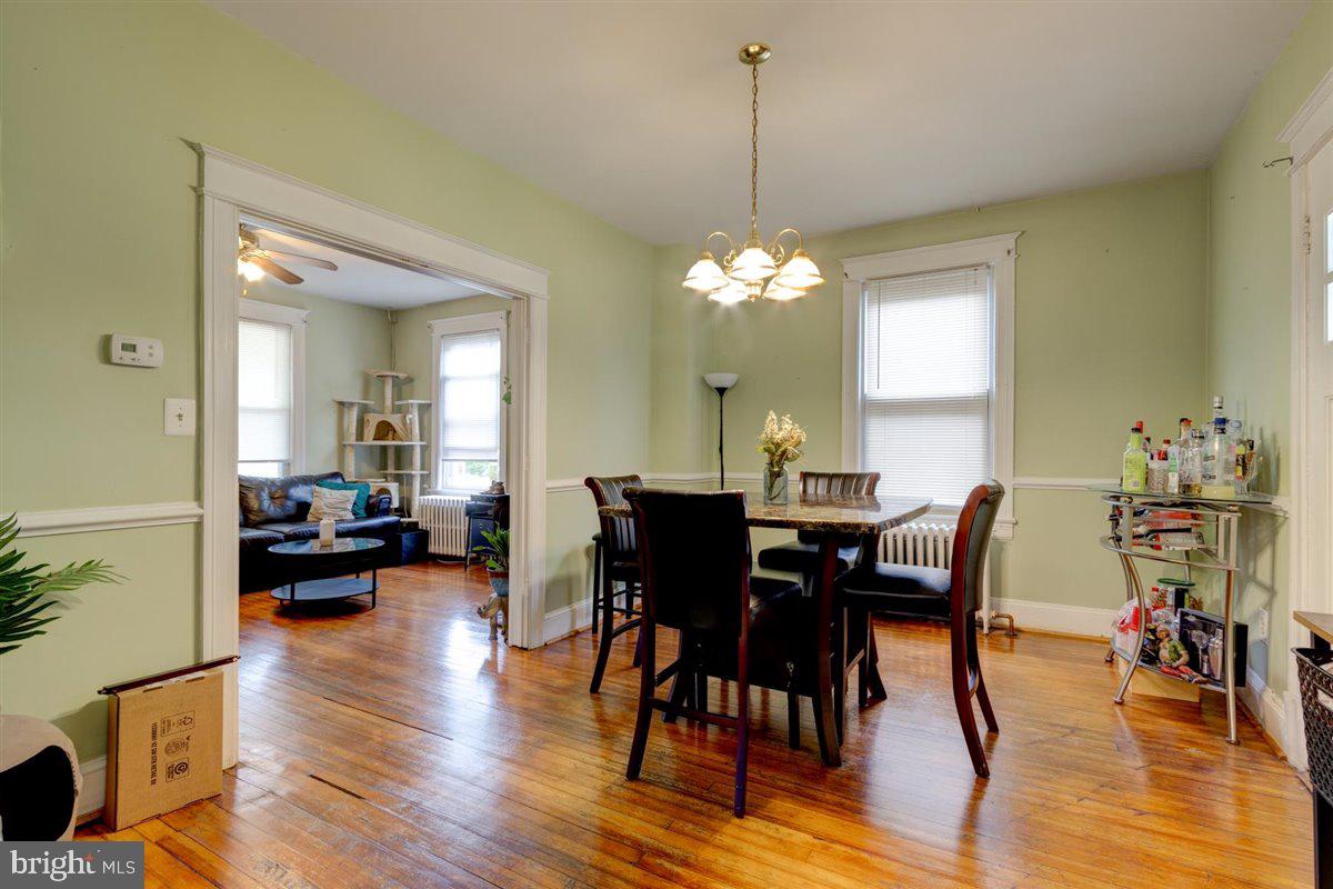 904 Rittenhouse Street Northwest Washington, DC 20011 - Photo 8 of 31