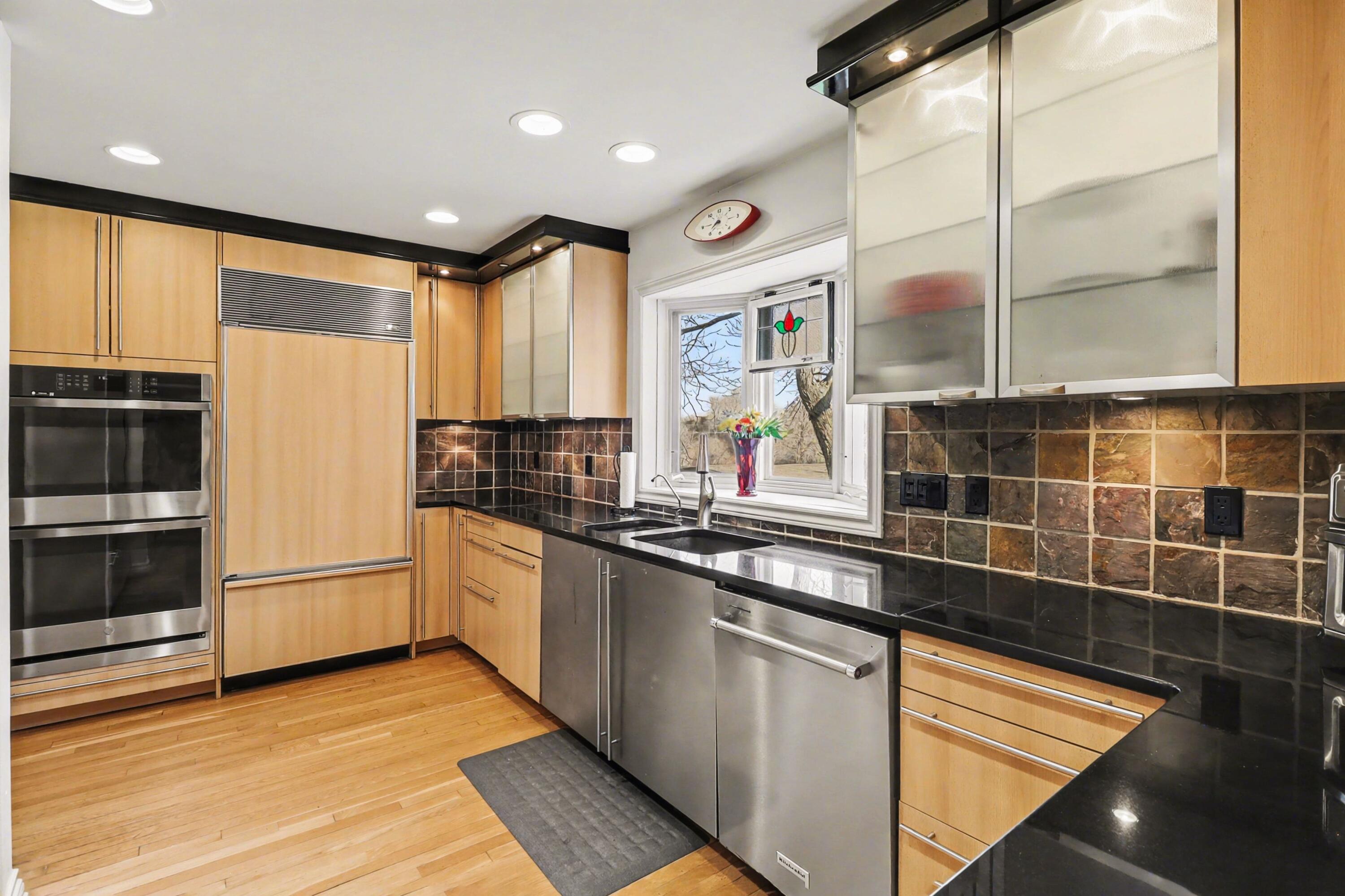 1143 Ellis Road Ypsilanti, MI 48197 - Photo 11 of 84 020_file_5094