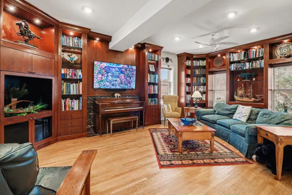 $949,000 | 1143 Ellis Road, Ypsilanti, MI 48197