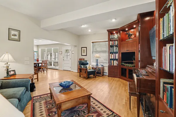 $949,000 | 1143 Ellis Road, Ypsilanti, MI 48197