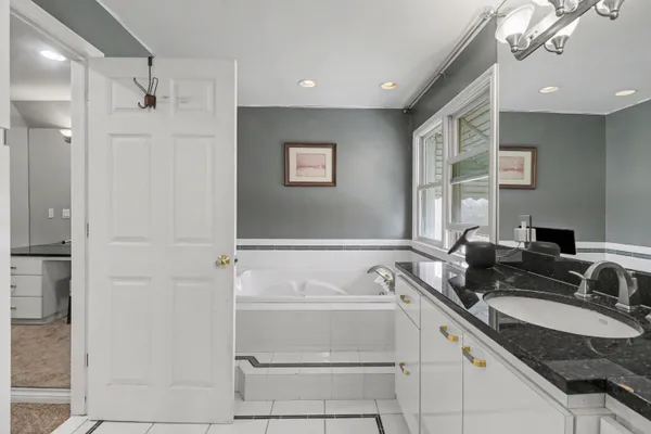 $949,000 | 1143 Ellis Road, Ypsilanti, MI 48197