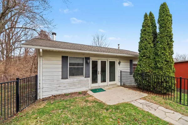 $949,000 | 1143 Ellis Road, Ypsilanti, MI 48197
