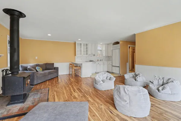 $949,000 | 1143 Ellis Road, Ypsilanti, MI 48197