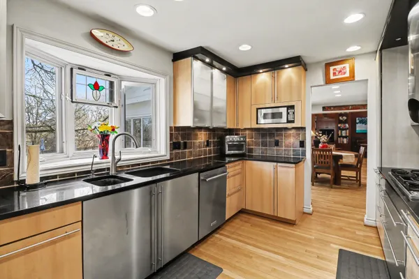 $949,000 | 1143 Ellis Road, Ypsilanti, MI 48197