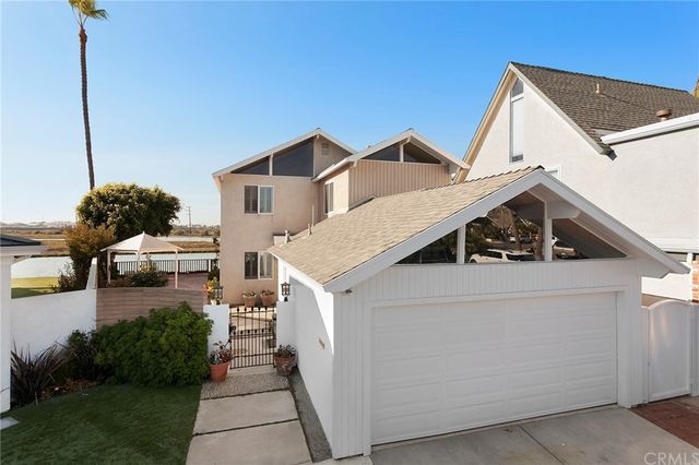 $7,200 | 4 Canal Circle, Newport Beach, CA 92663