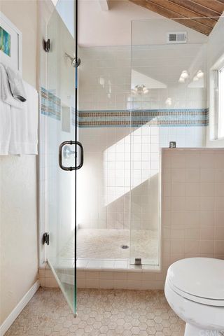 $7,200 | 4 Canal Circle, Newport Beach, CA 92663