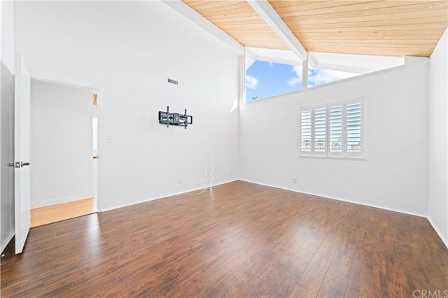 $7,200 | 4 Canal Circle, Newport Beach, CA 92663