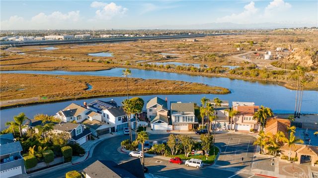 $7,200 | 4 Canal Circle, Newport Beach, CA 92663