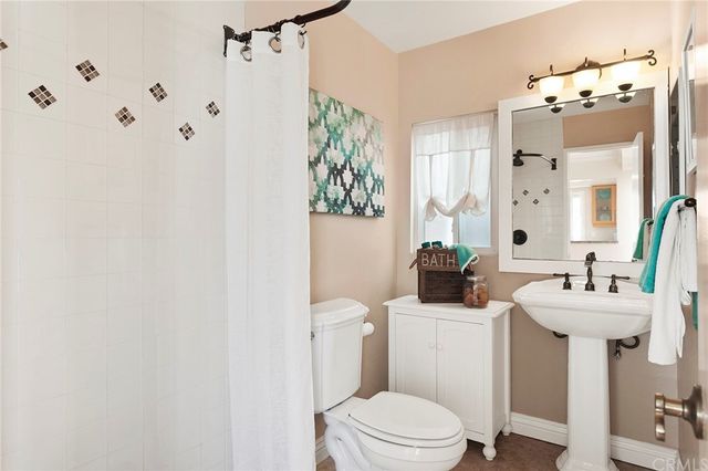 $7,200 | 4 Canal Circle, Newport Beach, CA 92663