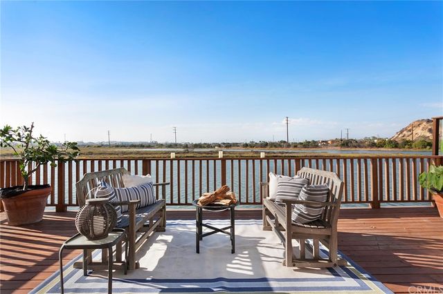 $7,200 | 4 Canal Circle, Newport Beach, CA 92663