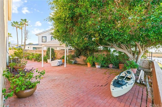 $7,200 | 4 Canal Circle, Newport Beach, CA 92663