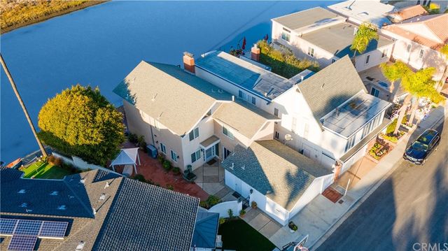 $7,200 | 4 Canal Circle, Newport Beach, CA 92663