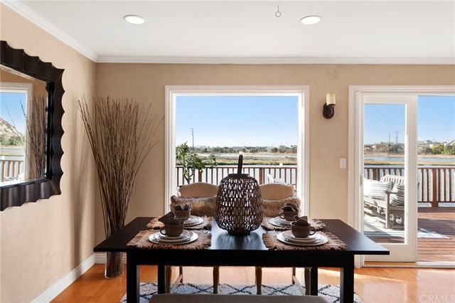 $7,200 | 4 Canal Circle, Newport Beach, CA 92663