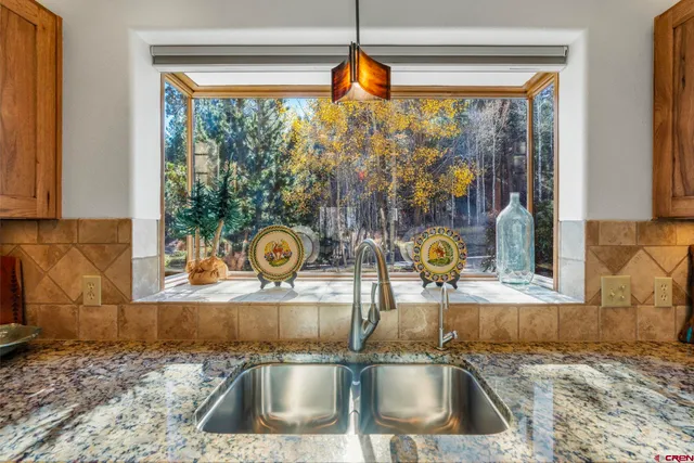 $1,330,000 | 437 County Road 200, Durango, CO 81301