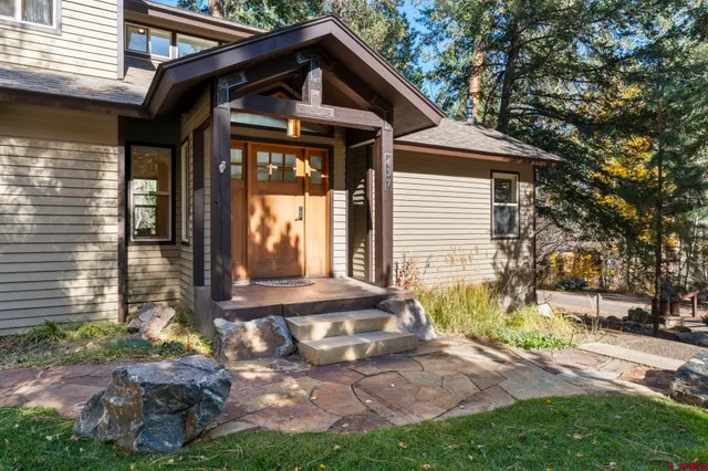 $1,330,000 | 437 County Road 200, Durango, CO 81301