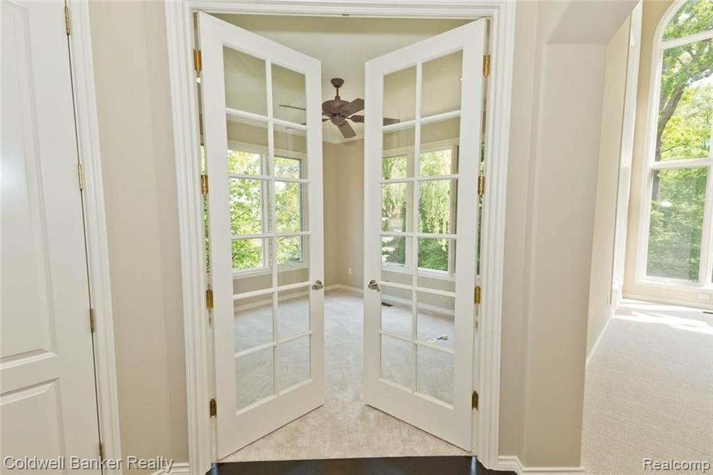 5329 Keswick Court Rochester, MI 48306 - Photo 10 of 64