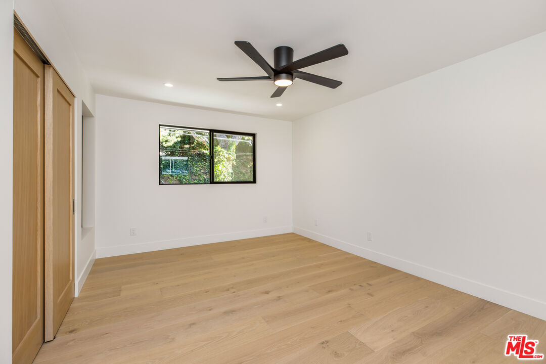 1902 Roscomare Road Los Angeles, CA 90077 - Photo 46 of 65