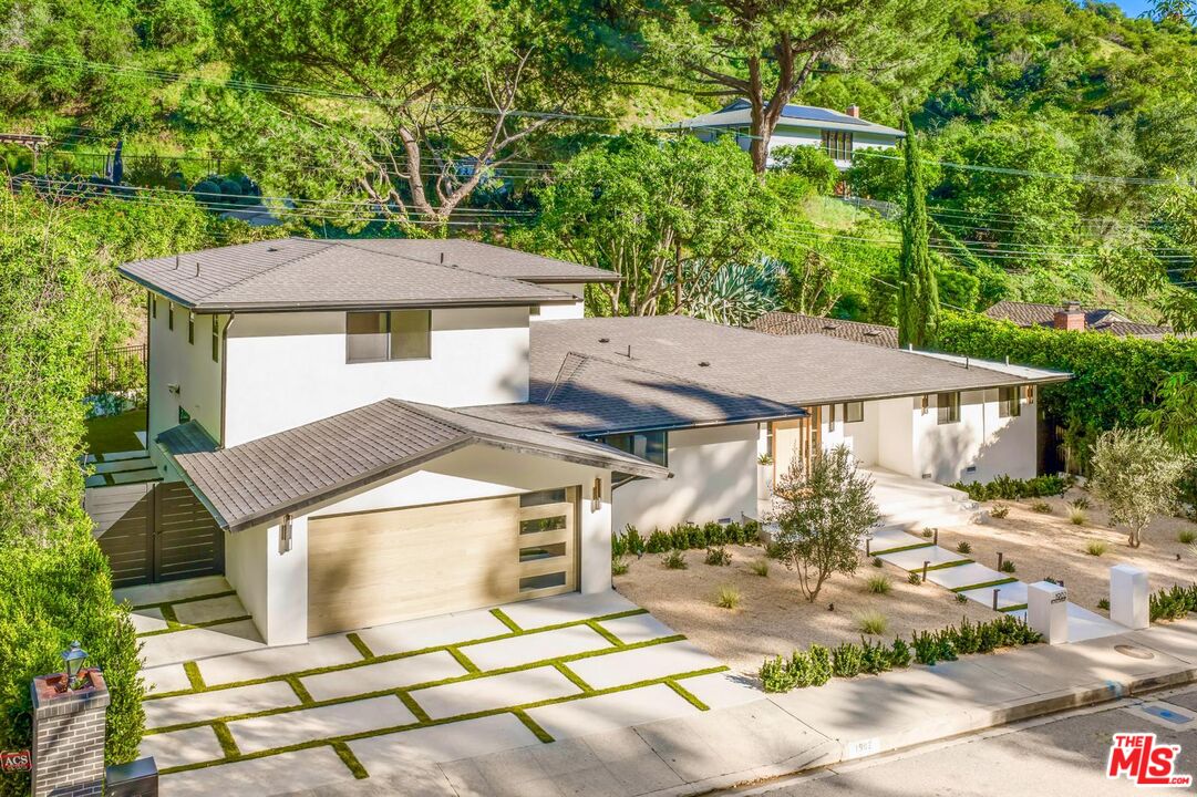 1902 Roscomare Road Los Angeles, CA 90077 - Photo 59 of 65