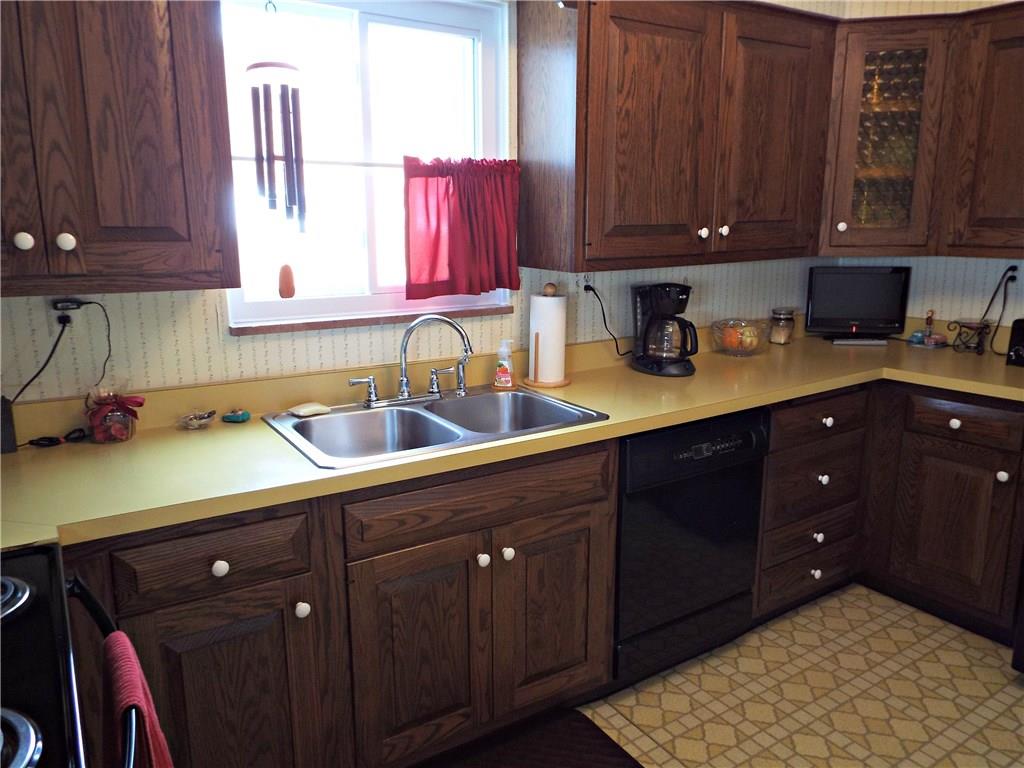 68 Prestley Road Bridgeville, PA 15017 - Photo 9 of 25 Gallery Image 9