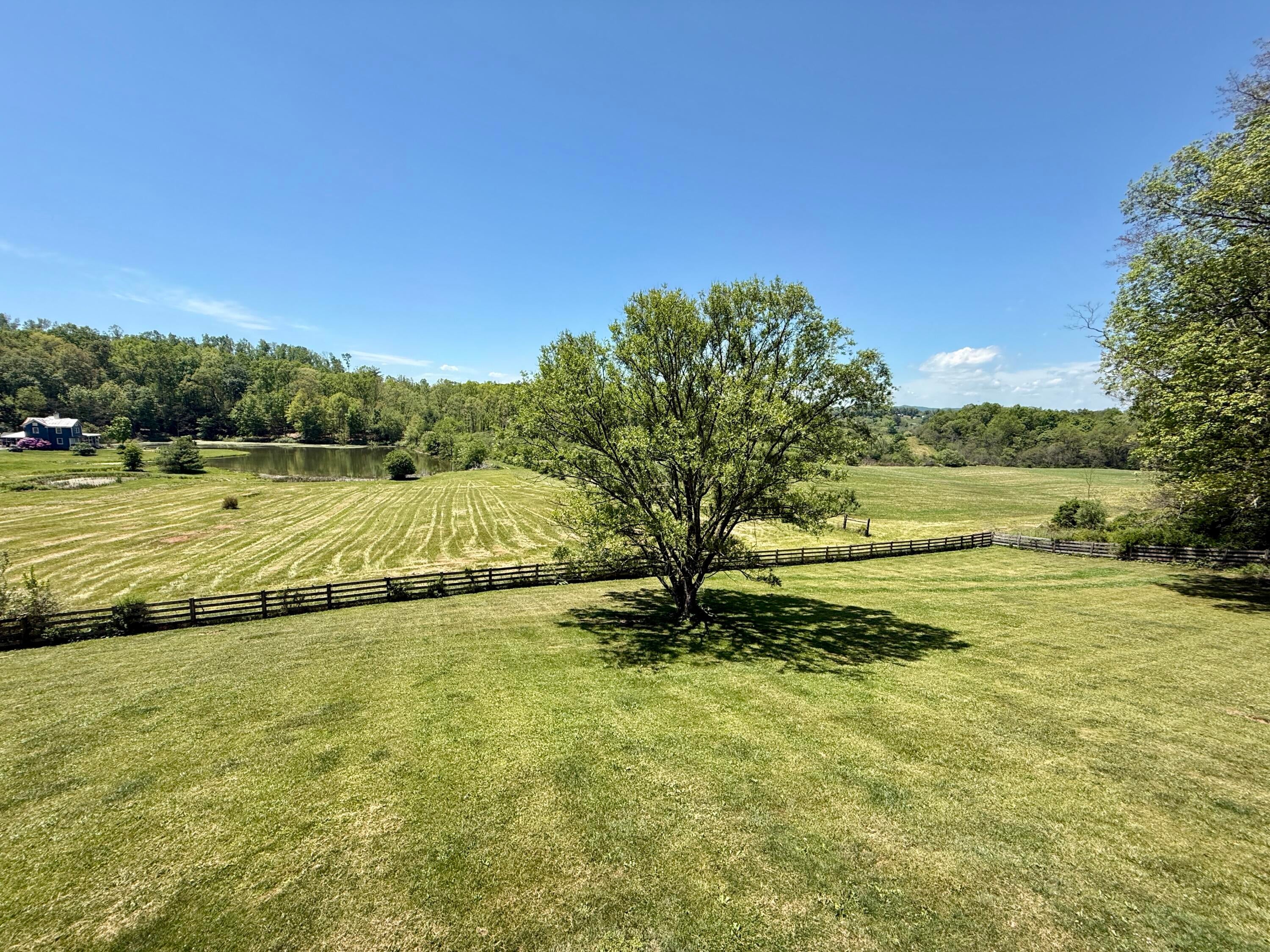 212 Dellhaven Road Frankford, WV 24938 - Photo 10 of 90 View