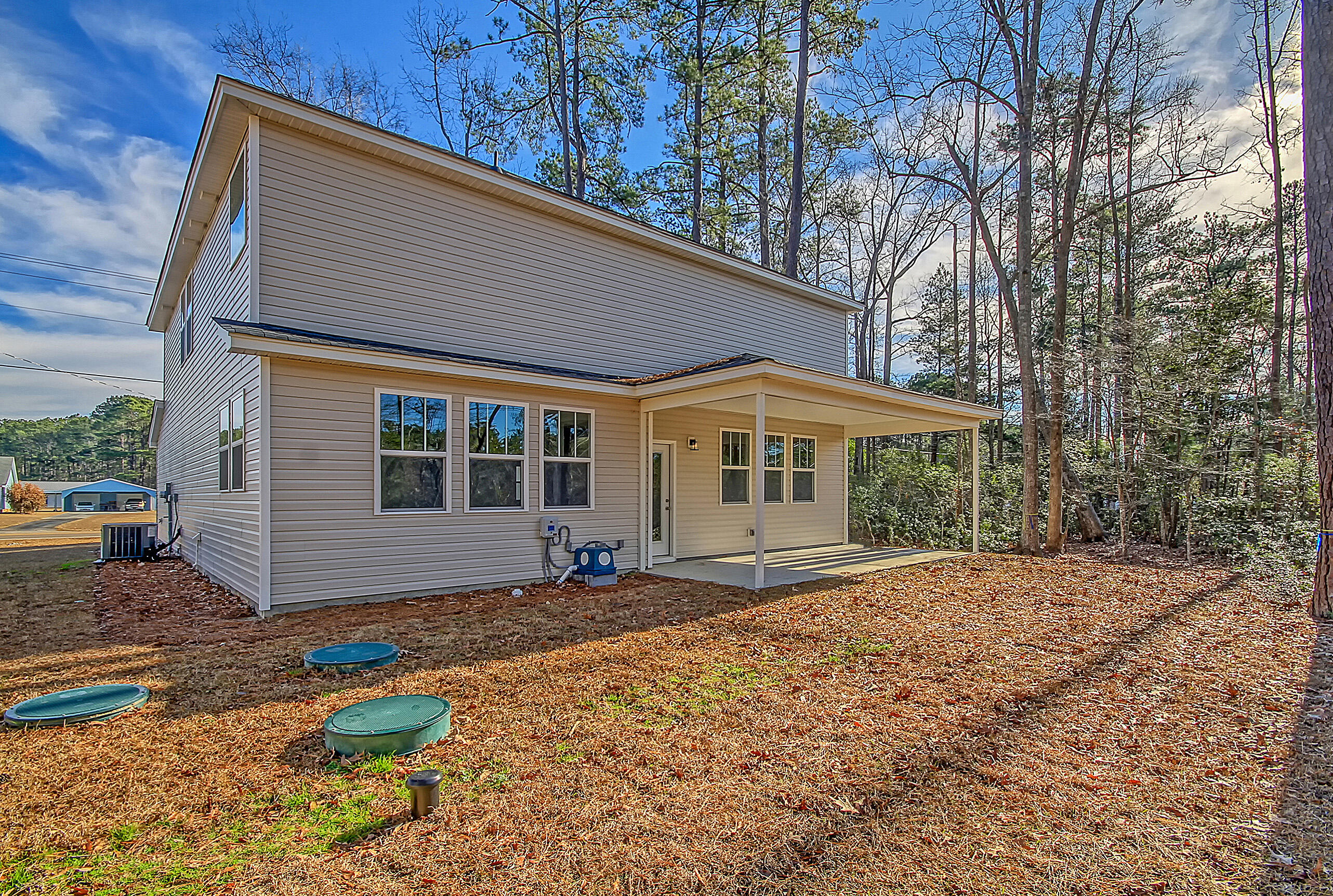 685 West Butternut Road Summerville, SC 29483 - Photo 18 of 32 685 W Butternut Backyard