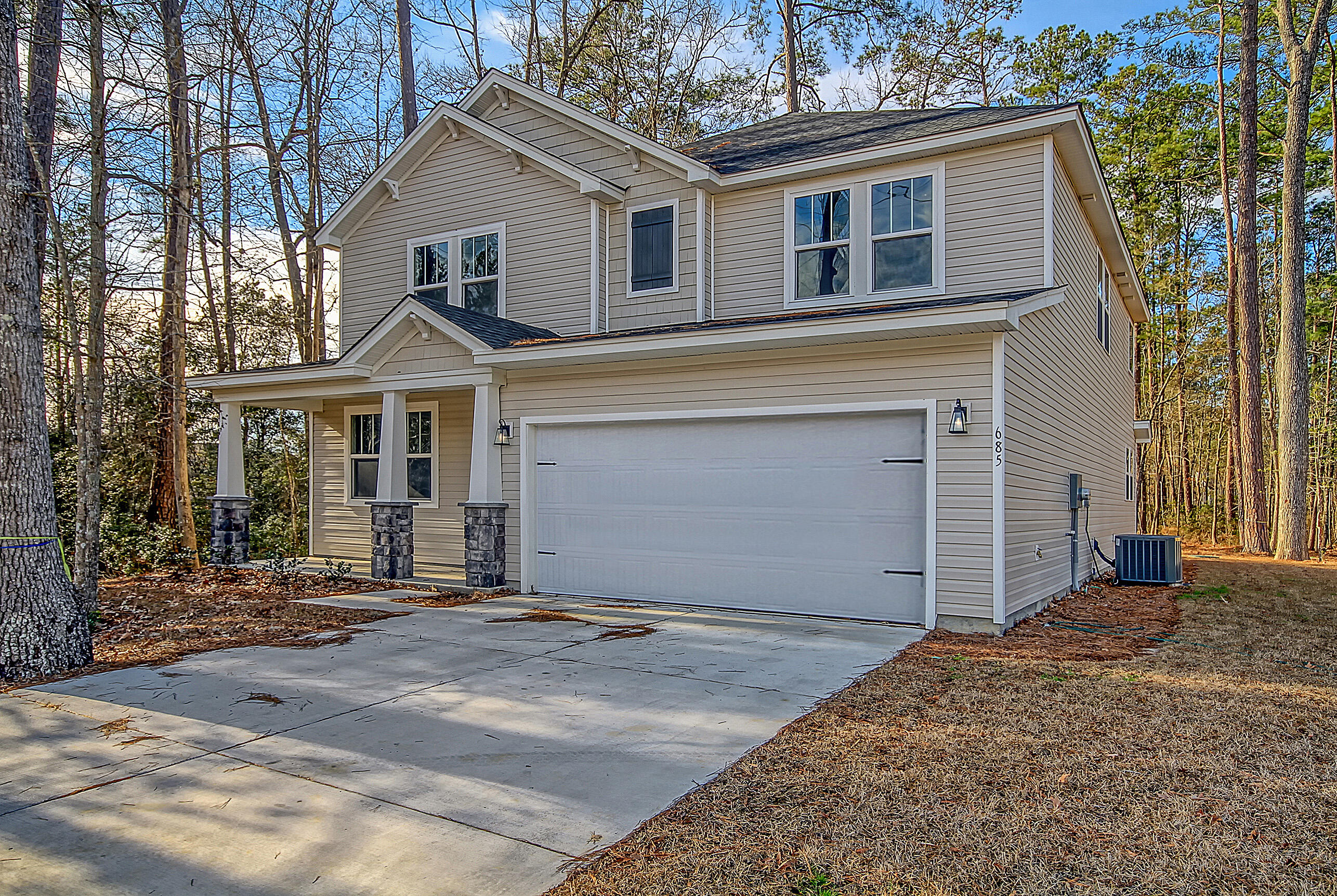 685 West Butternut Road Summerville, SC 29483 - Photo 7 of 32 685 W Butternut Exterior