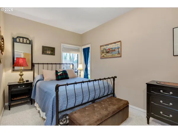 $1,249,900 | 17525 South Holly Lane, Oregon City, OR 97045