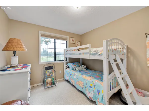 $1,249,900 | 17525 South Holly Lane, Oregon City, OR 97045