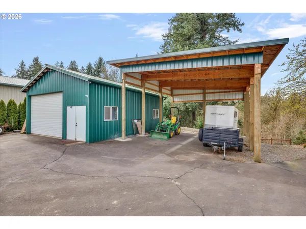 $1,249,900 | 17525 South Holly Lane, Oregon City, OR 97045
