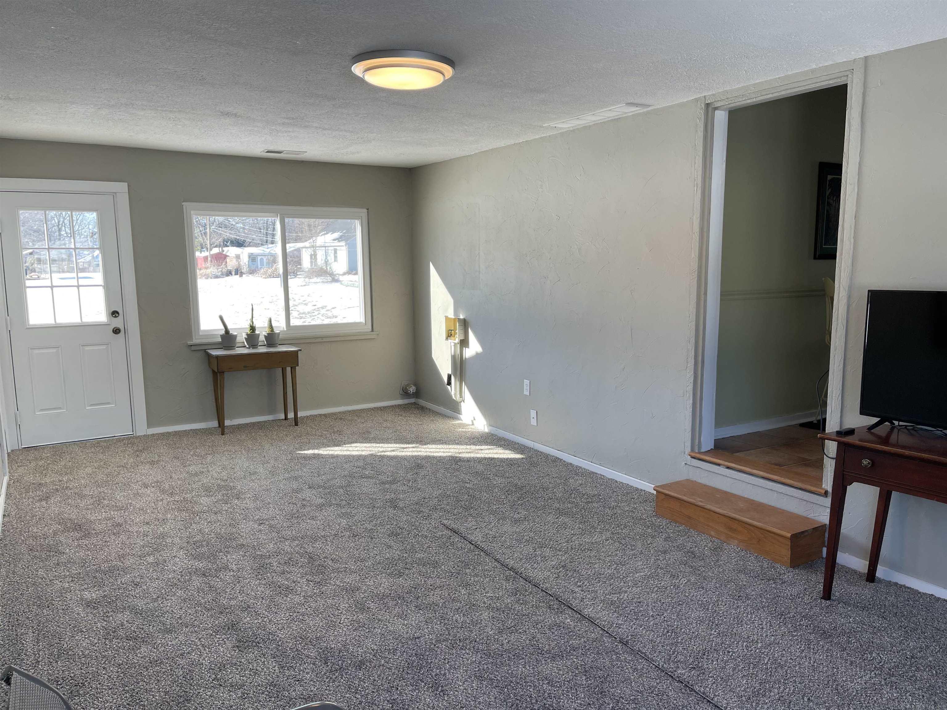 2367 Fuquay Road Newburgh, IN 47630 - Photo 6 of 14 Gallery Image 6