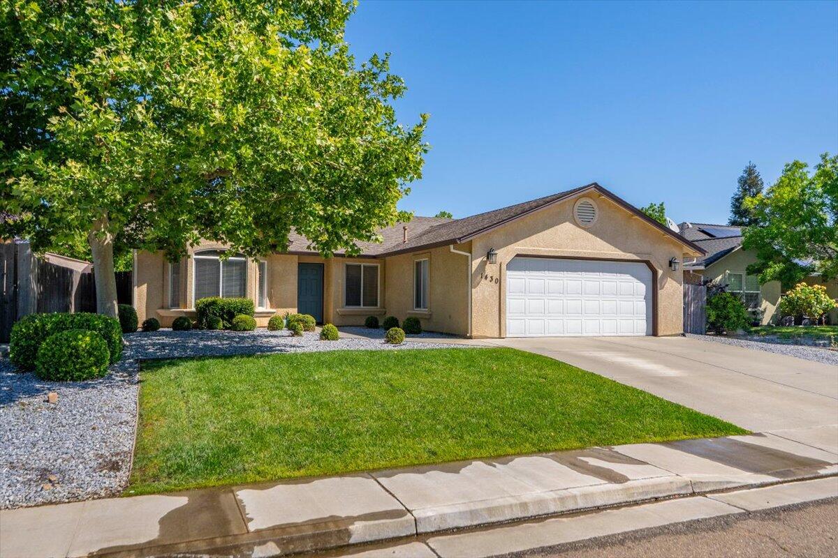 1430 Crosspoint Way Red Bluff, CA 96080 - Photo 2 of 32 02-1430 Crosspoint Way - E-16