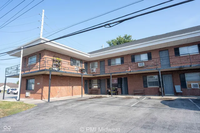 $749 | 7046 East US Highway 36, Unit 16, Avon, IN 46123