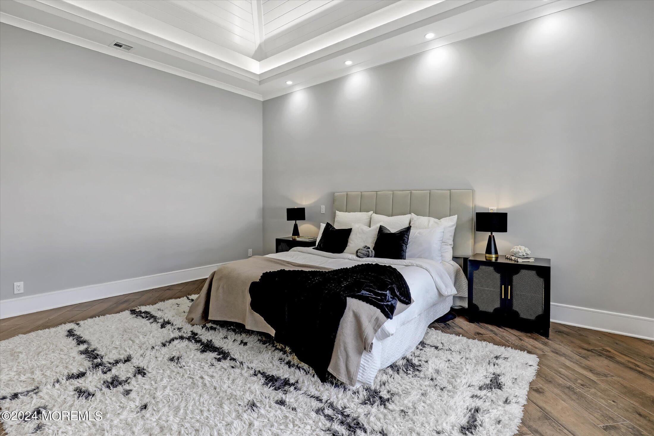 546 Locust Point Road Rumson, NJ 07760 - Photo 31 of 48 32-Primary Bedroom