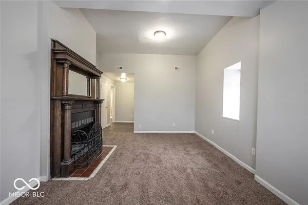 $899 | 2060 North Delaware Street, Unit 10, Indianapolis, IN 46202