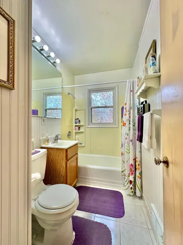 $300,000 | 6116 Ridge Drive, Woodbury, MN 55125