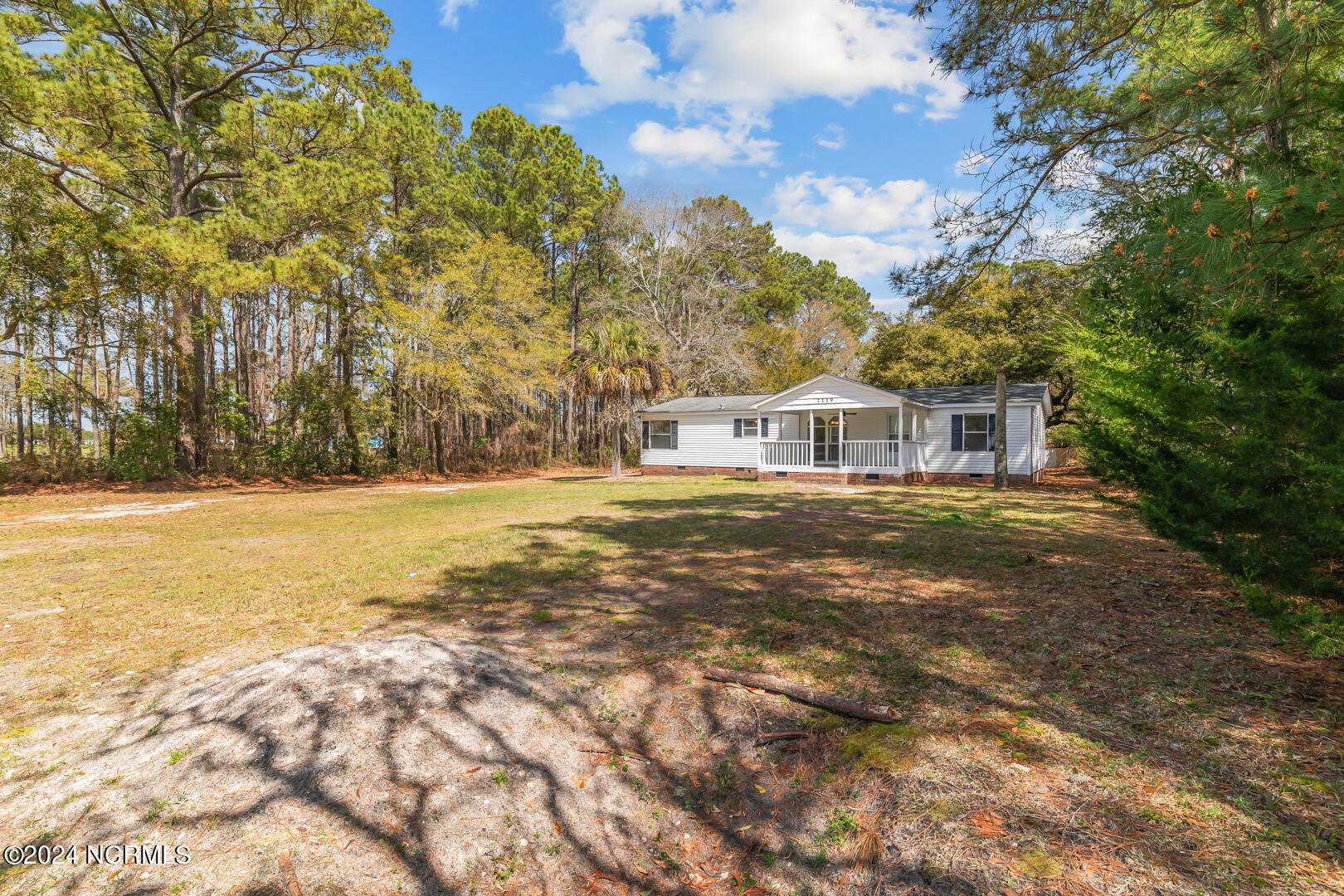 1119 CCC Road Sneads Ferry, NC 28460 - Photo 3 of 43 3