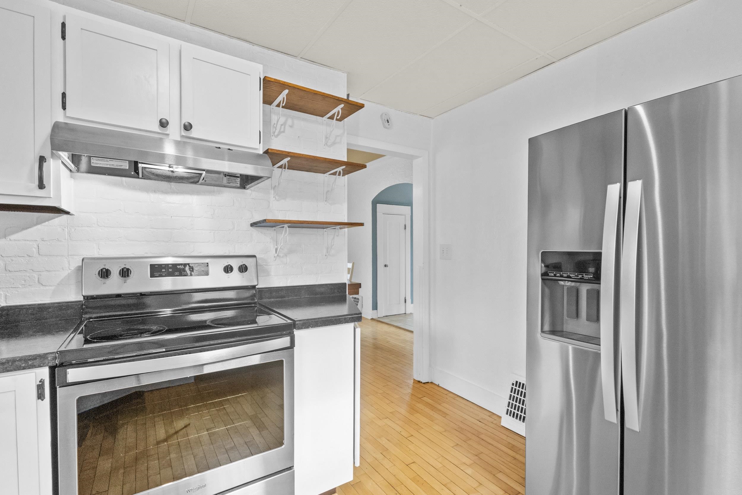 808 East Hancock Street Appleton, WI 54911 - Photo 24 of 64