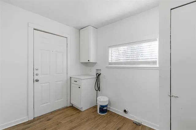 $1,050 | 920 West Ford Street, Denison, TX 75020