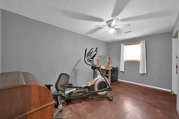 $575,000 | 9141-9145 Oak Arbor Drive, Conroe, TX 77384
