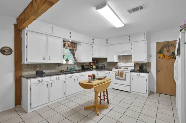 $575,000 | 9141-9145 Oak Arbor Drive, Conroe, TX 77384