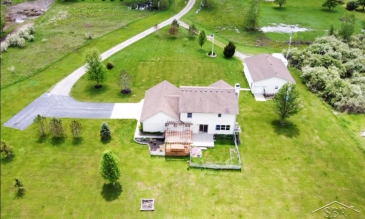 12430 Dice Road Freeland, MI 48623 - Photo 33 of 34 50009306-33.JPG
